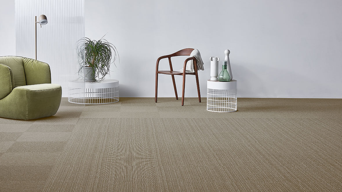 Tessera Struktur 2 Linear Karo Halılar 6 AZM tessera struktur 2 linear karo halı 4403 Kaffe Korn 3702 Korn