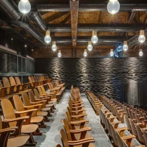 Bogazici universitesi demir demirgil tiyatro salonu flotex hali uygulamasi 2 2026