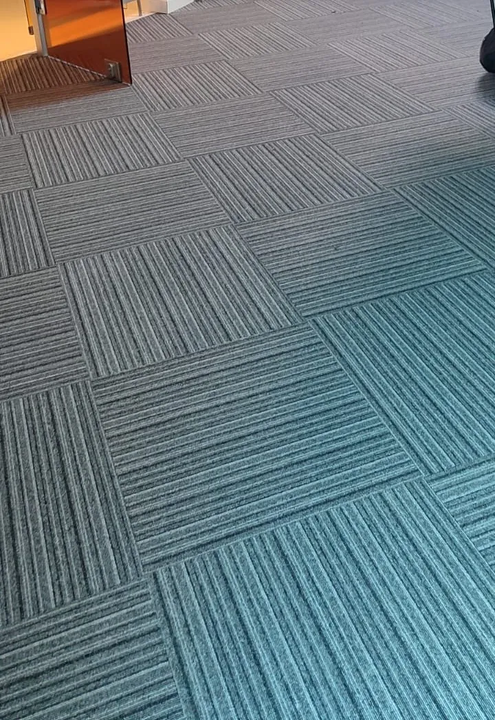 AZM Micra Line 1575 Cloude Grey Karo Halı - Görsel 2