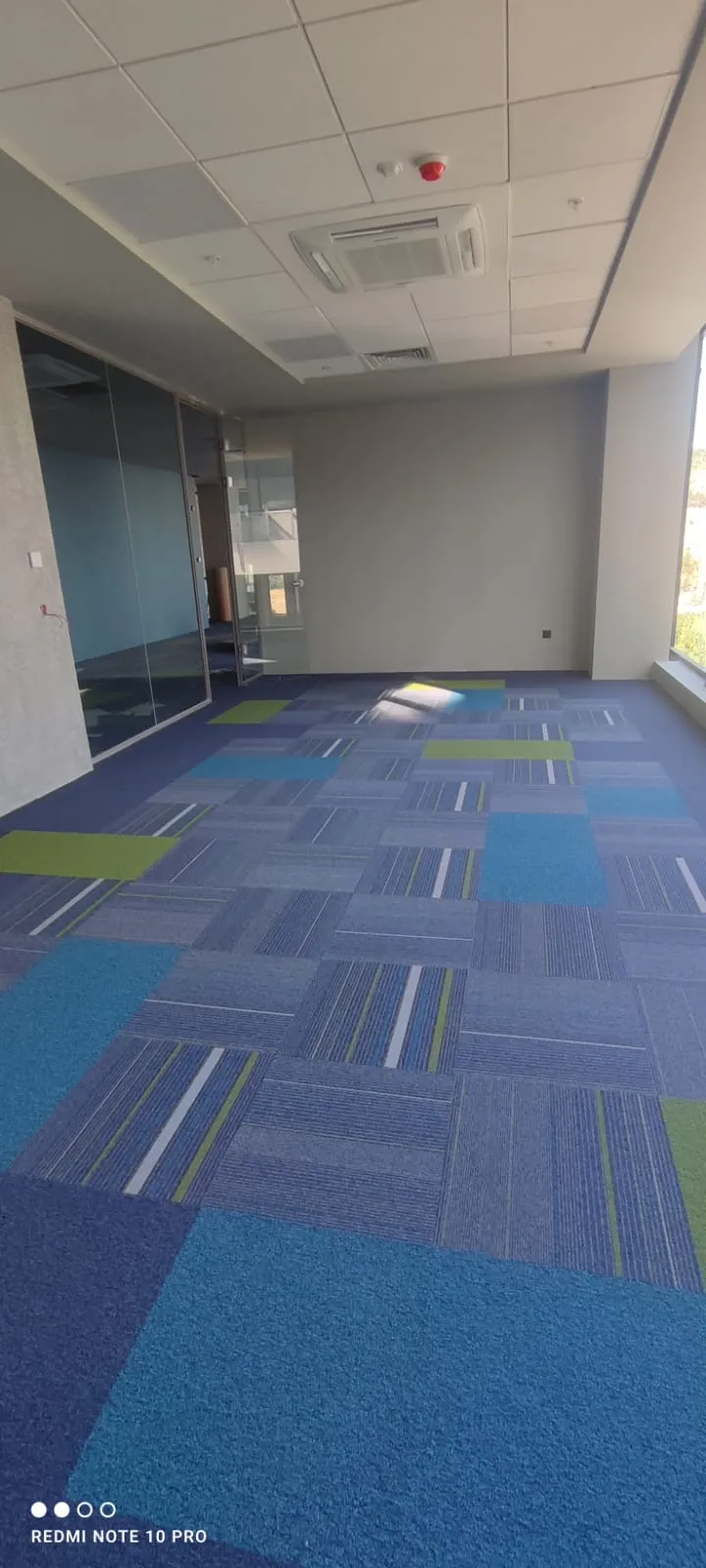 Hub Riding 06 Eco Ace Tabanlı Karo Halı - Görsel 2