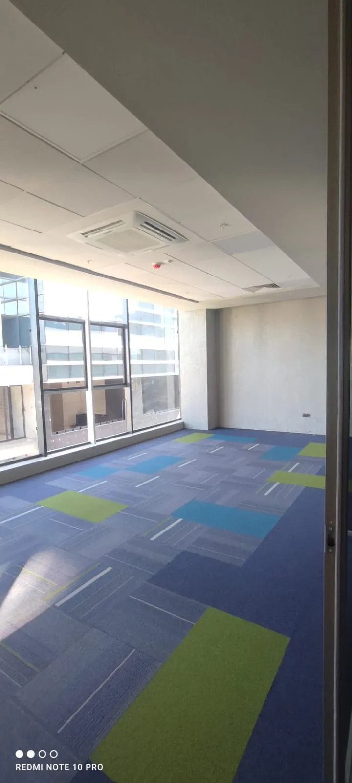 Hub Riding 06 Eco Ace Tabanlı Karo Halı - Görsel 5