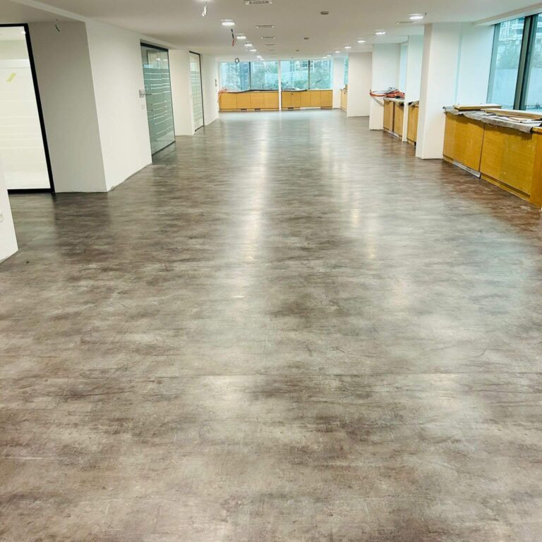 gratis yapikredi plaza AZM xtreme zinc 679m PVC Zemin kaplama 4 2026