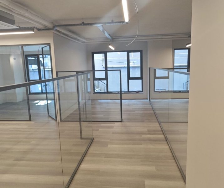 A Plus tasarım Ümraniye ofis AZM Pearl ECO 451065 LVT Vinil zemin kaplama Anıl Zemin (4)