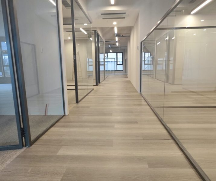 A Plus tasarım Ümraniye ofis AZM Pearl ECO 451065 LVT Vinil zemin kaplama Anıl Zemin (7)