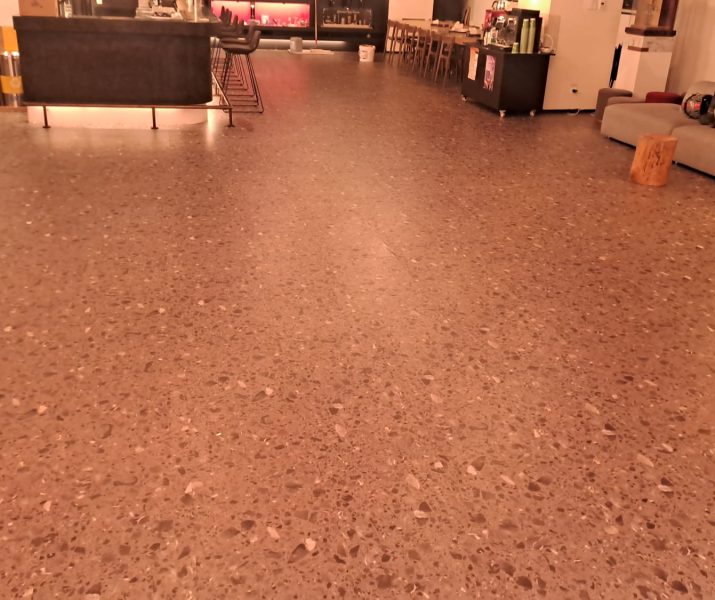 AZM Pearl ECO LVT 45299-03 RİVER PLAZA OFİS vinil kaplama1