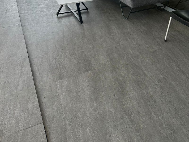 AZM Pearl ECO Dryback LVT Zemin Kaplama – Glue Down (Yapıştırma) 23 AZM Pearl ECO LVT vinil Zemin Kaplama - tas desenli1