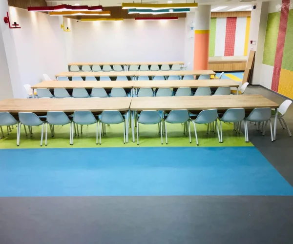 Duvardan Duvara Okul Yer Döşemeleri