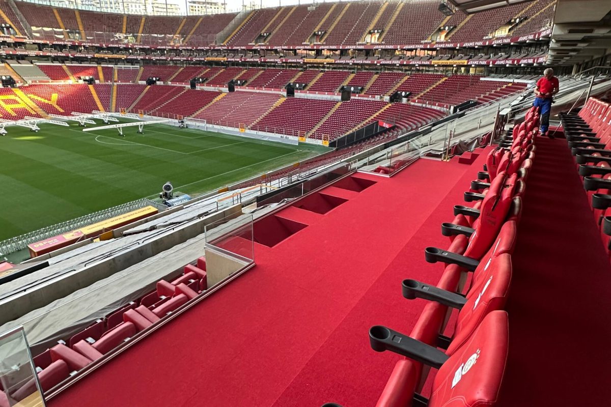 Galatasaray Ali Sami Yen Rams Park Stadı flotex metro karo halı projesi 13