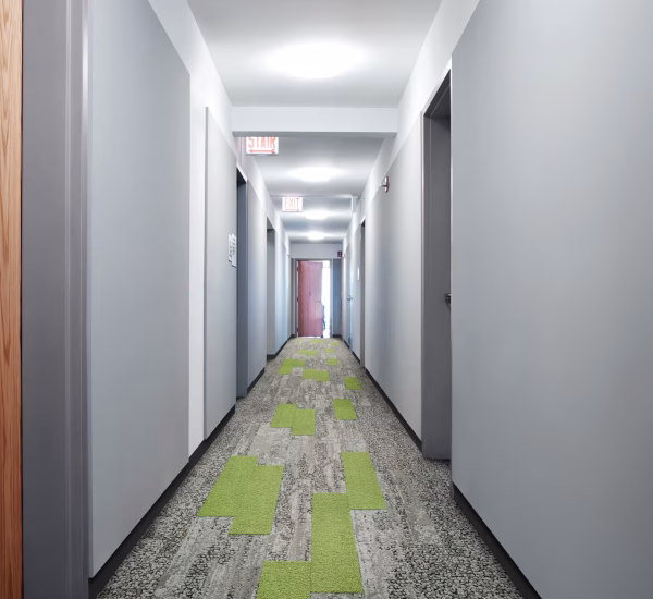 Karo Halı LVT PVC SPC Linolyum Yükseltmiş Döşeme Paspas | Anıl Zemin 12 HN830_Kiwi_HN840_Nickel_HN850_Nickel interface human nature karo halı