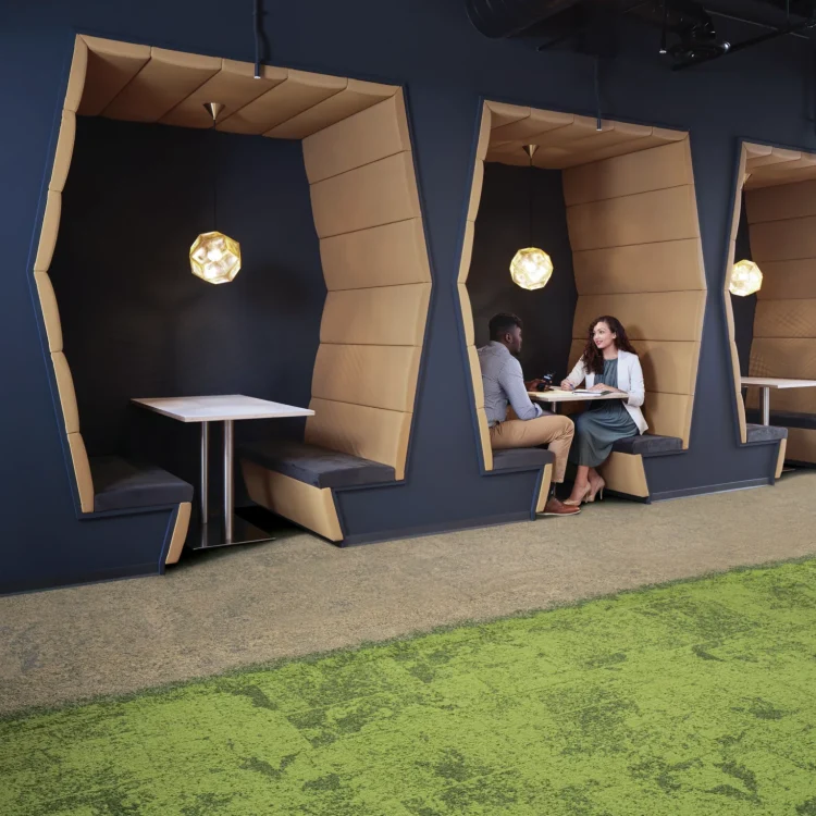 Interface Urban Retreat (UR101 - UR102 - UR103) Karo Halı 3 UR102-Flax_UR101-Flax Grass_UR103-Grass İNTERFACE URBAN RETREAT KARO HALI