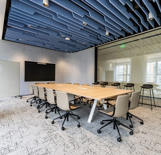 azm Voxflor Spectrum karo Plank Halı ofis 2027