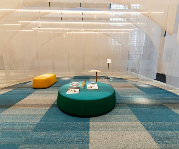 Anıl zemin voxflor color sense plank karo halı 25x100cm