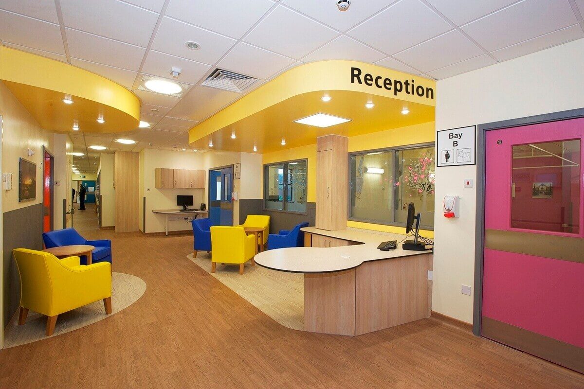 Altro Wood Heterojen PVC Zemin Kaplama 3 Anıl Zemin warrington hospital altro Wood heterojen vinil pvc